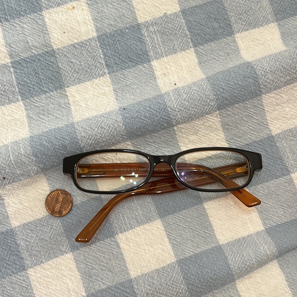 Gucci Glasses with case - Picture 3 of 5